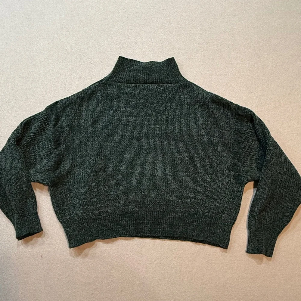 Jon‎ & Anna Contemporary Chenille Mock Neck Soft Knit Cropped Sweater Women L